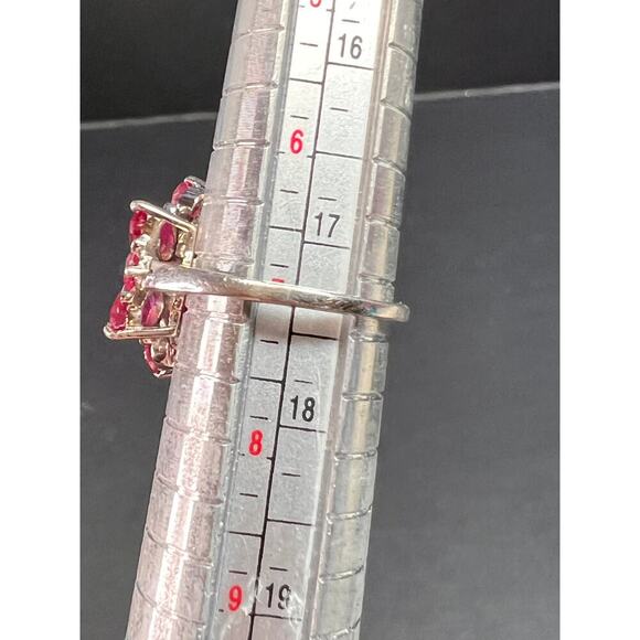 Vintage ruby flower cluster sterling silver ring size 7 - Picture 16 of 16